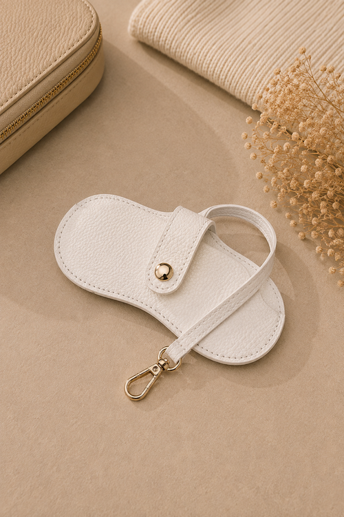 Clip-On Travel Eyewear Case – Margaux Glasses Holder
